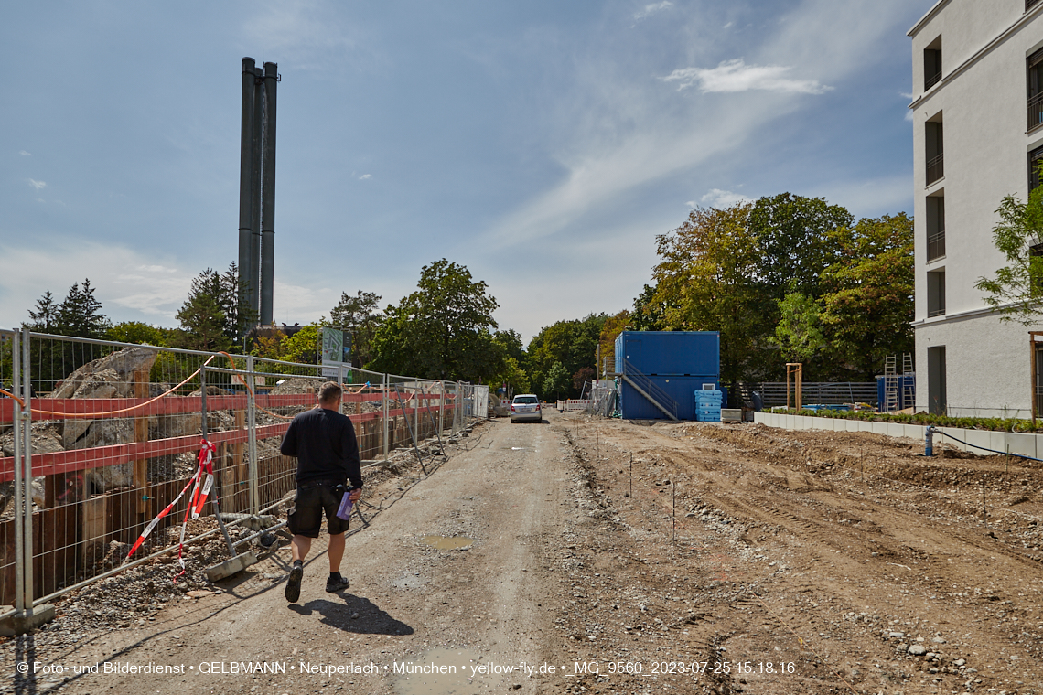 25.07.2023 - Rundgang im Alexisquartier in Neuperlach